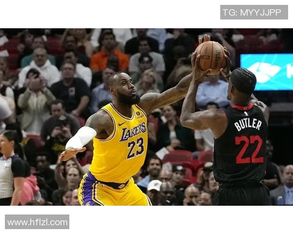 10月11日湖人对热火精彩直播回顾与赛后分析全方位解读